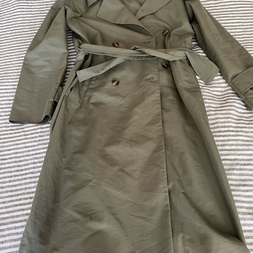 Gap Icon trench coat size small green